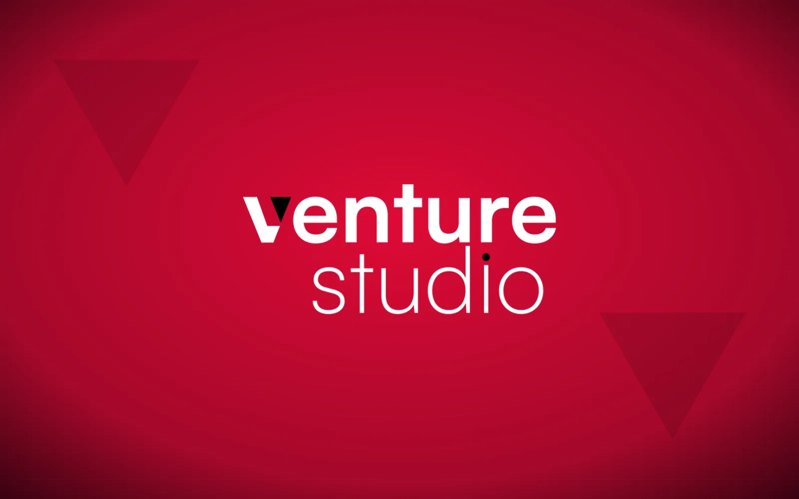 InsightIQ — AI Analytics & Forecasting — screen 1